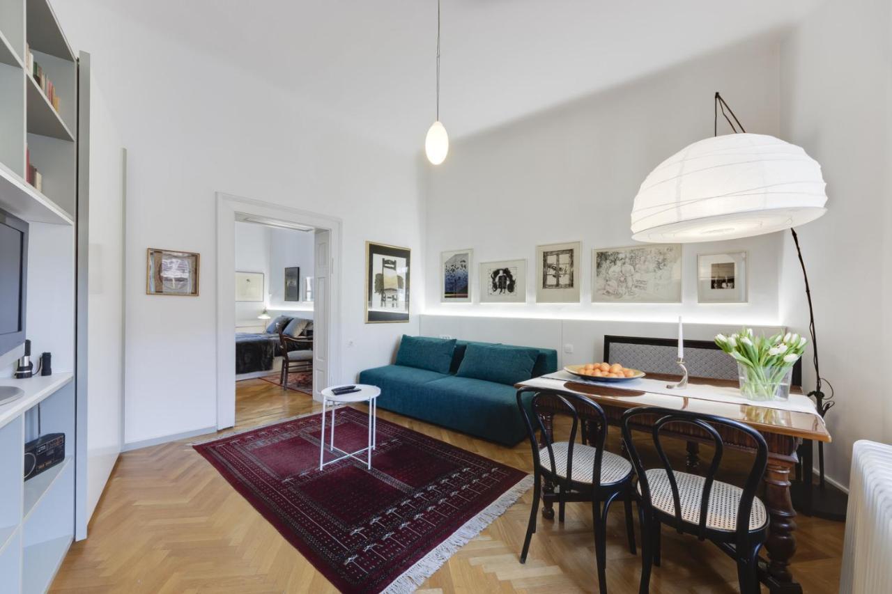 City Center Apartment With Parking リュブリャナ エクステリア 写真