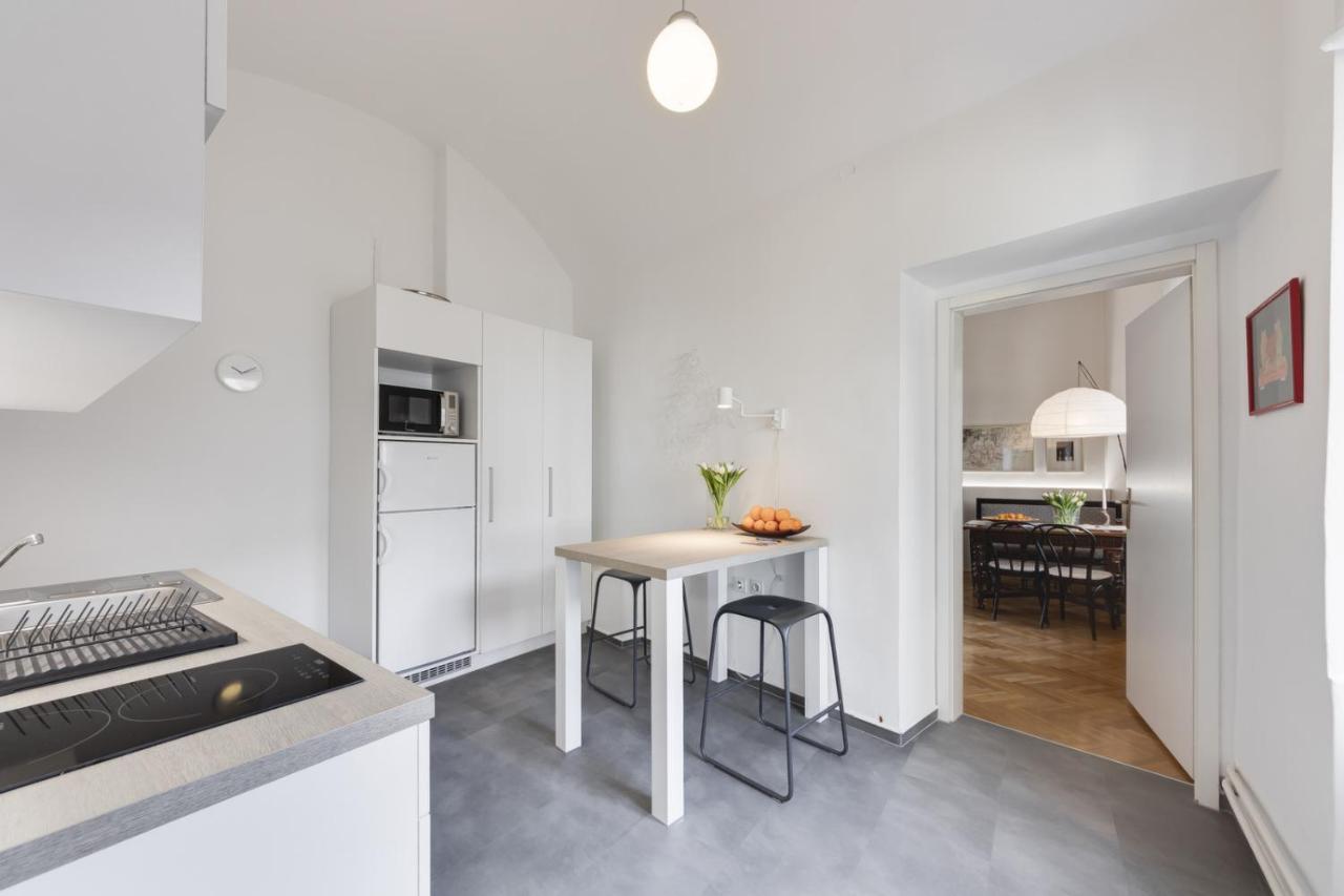 City Center Apartment With Parking リュブリャナ エクステリア 写真