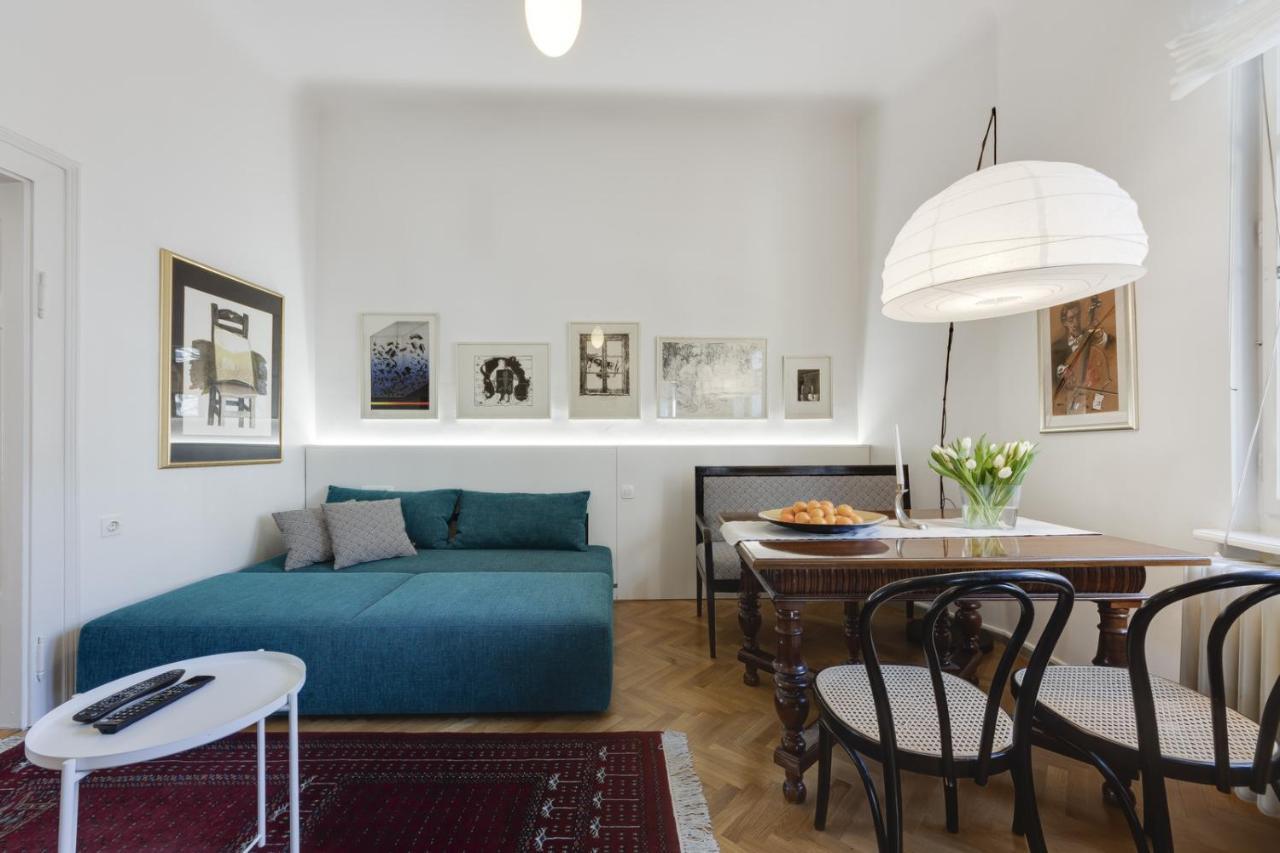 City Center Apartment With Parking リュブリャナ エクステリア 写真