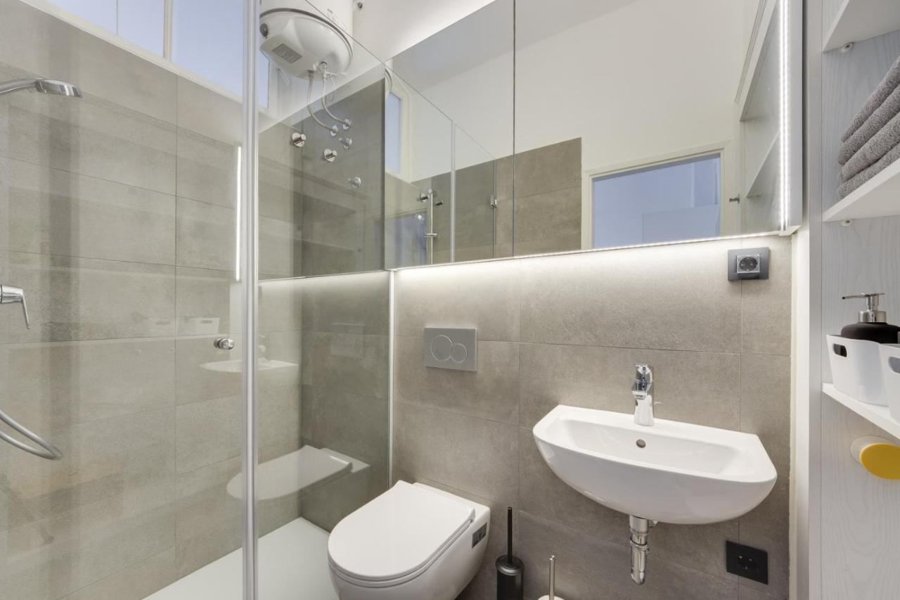 City Center Apartment With Parking リュブリャナ エクステリア 写真